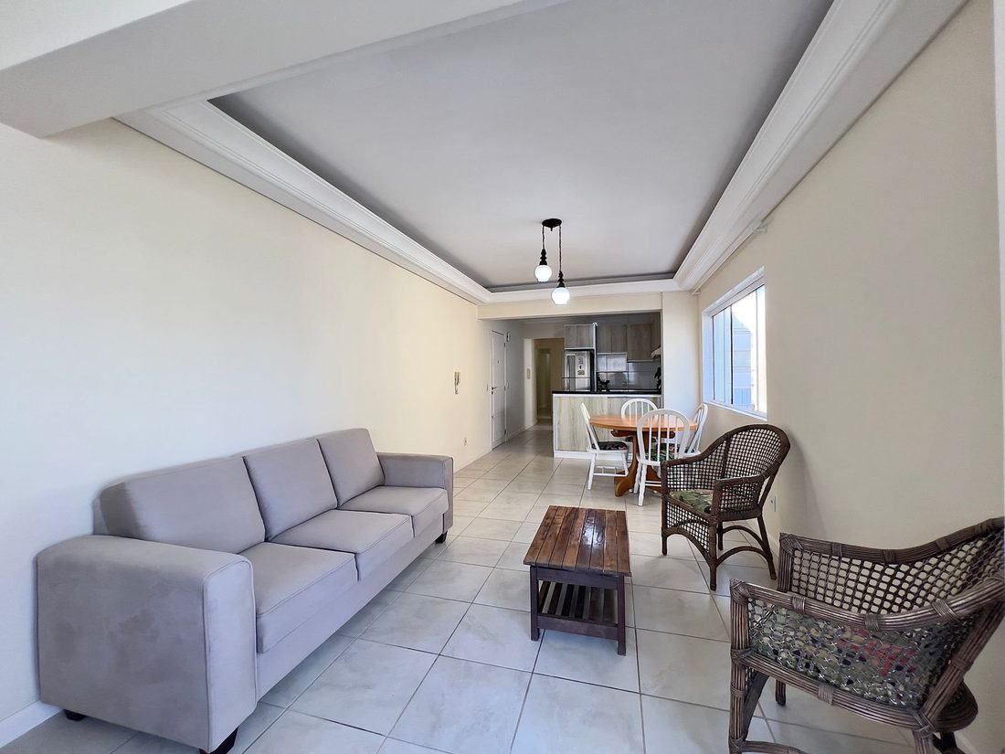 Living do apartamento Edifício Rio Tejo